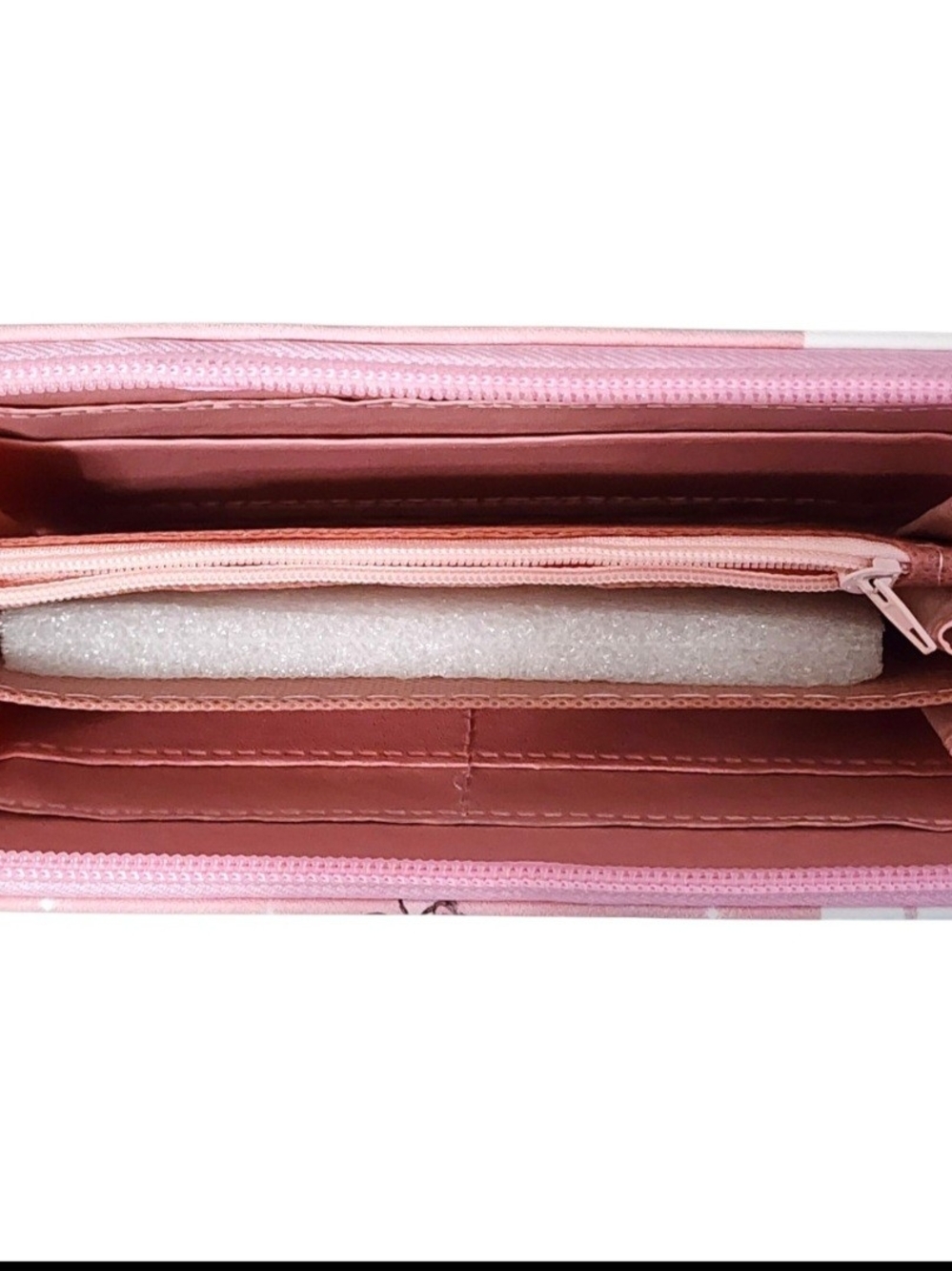 Hello Kitty Pink Zipper Wristlet Wallet with Hello Kitty Keychain- Vegan Leather - Picture 4 of 10